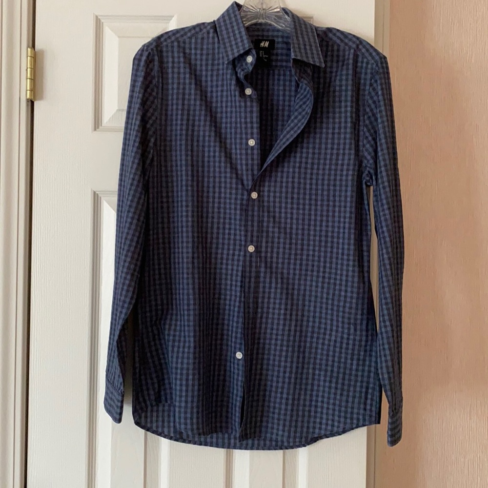 H&M shirt size S